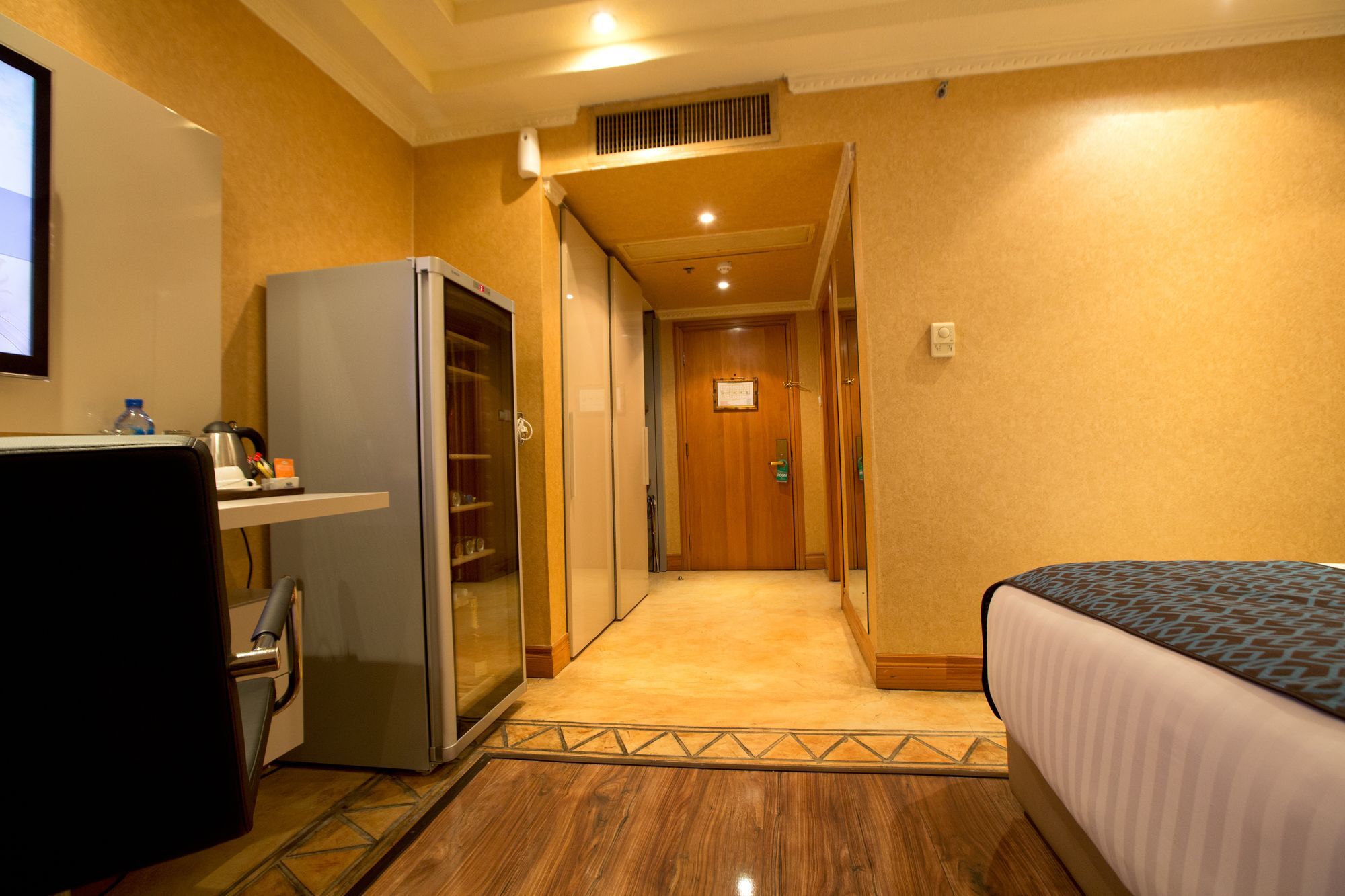Victoria Crown Plaza Hotel Lagos Kültér fotó