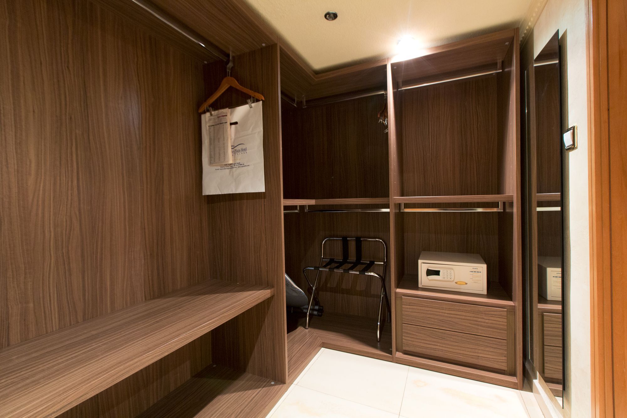 Victoria Crown Plaza Hotel Lagos Kültér fotó