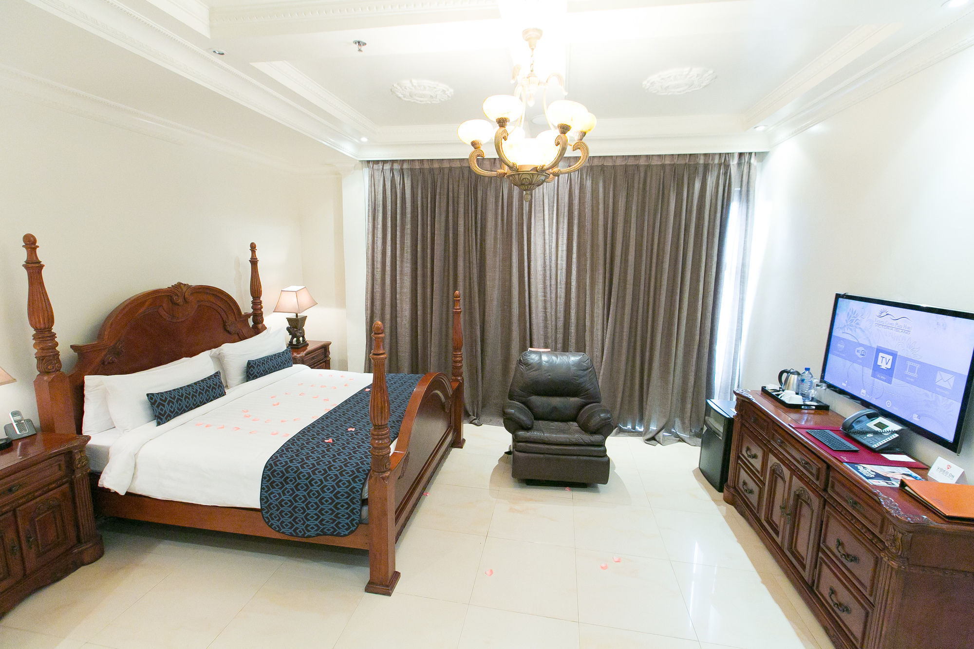 Victoria Crown Plaza Hotel Lagos Kültér fotó